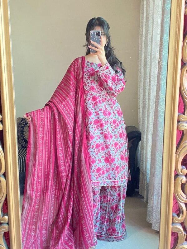 Stunning digital print unstiched suit