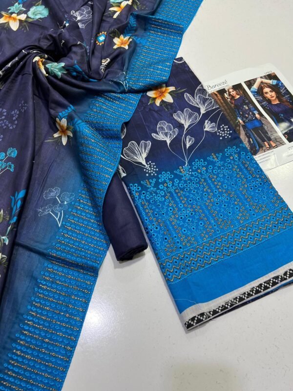 Luxury 3pcs embroidered unstiched suit - Image 2
