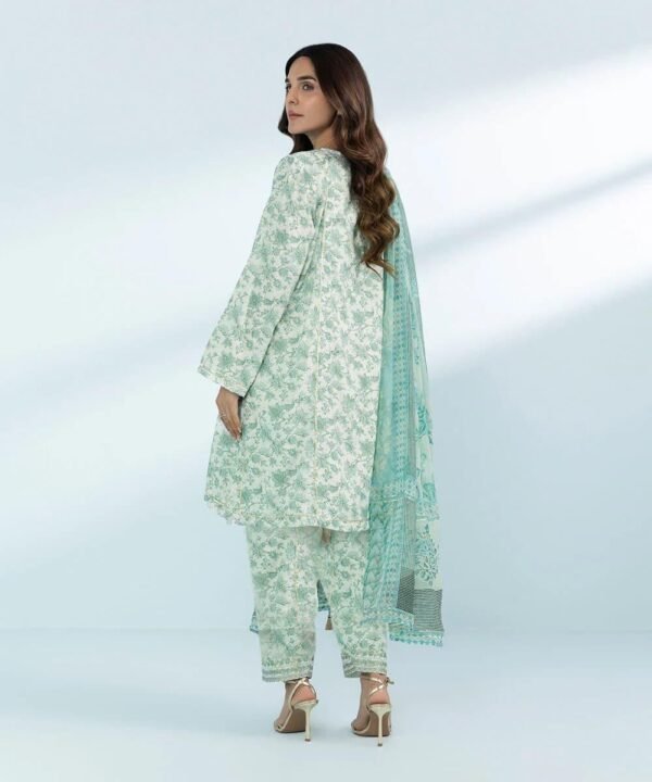 Elegant unstiched 3pcs print suit - Image 4