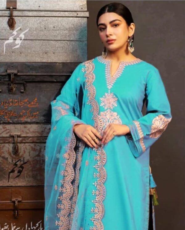 Elegant 3pcs unstiched embroidered suit