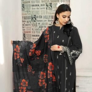 Stunning 3pcs unstiched embroidered suit