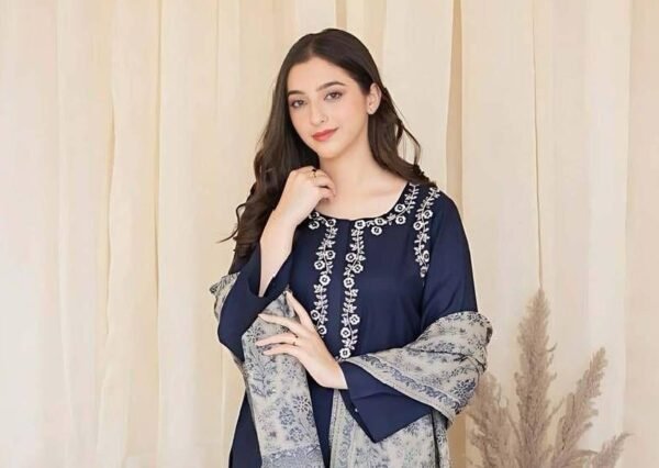 Stylish 3pcs unstiched embroidered suit
