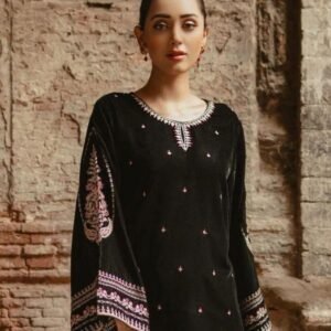 3 pcs unstiched embroidered suit